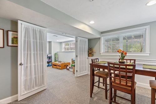 21 Winterberry Way, Norfolk MA 02056-1834 exterior