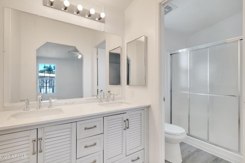 17834 17th St, Phoenix AZ 85022-1670 exterior