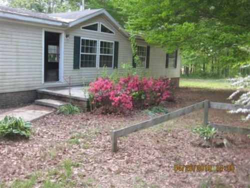 3300 Sulphur Creek Rd, Columbia, KY 42728-9121