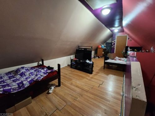 230 Belleville Ave, Belleville NJ 07109-1616 exterior