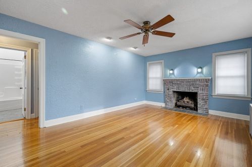 11 Fisher Rd, Worcester MA 01602-2810 exterior