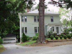 17 Fordham Rd, Newton, MA 02465-1206