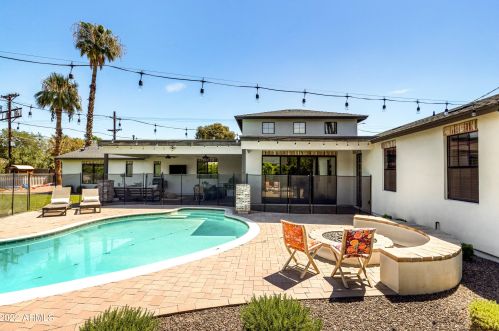 3140 52nd St, Phoenix AZ 85018-4402 exterior