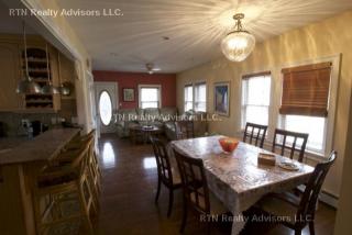 32 Upham St, Newton MA  02465-1520 exterior