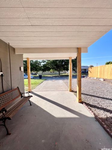 10227 Zinnia Way, Sandy UT 84094-4459 exterior