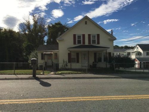 532 Hildreth St, Dracut MA  01826-3603 exterior