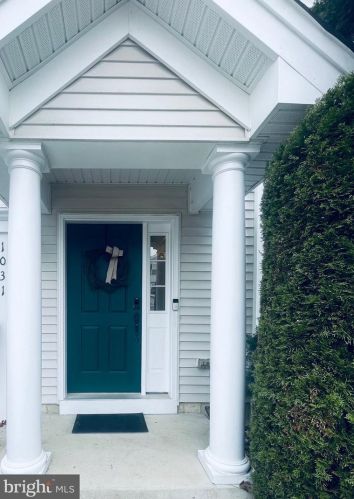 1031 Moore Rd, West Deptford NJ  08086-3833 exterior