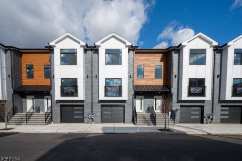 199 Tappan St, Kearny NJ  07032-3908 exterior