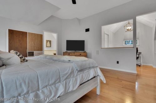 130 Rumson Pl, Little Silver NJ  07739-1044 exterior