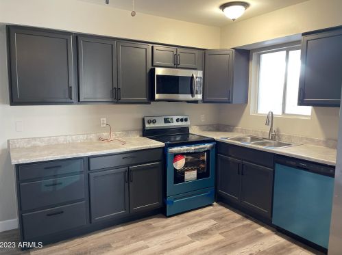 3829 Butler Dr, Phoenix, AZ 85051-4741