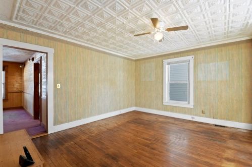 152 Highland Ave, Royalston MA 01331-2427 exterior