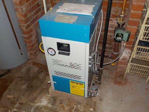 199 Franklin St, Fall River MA 02720-4928 exterior