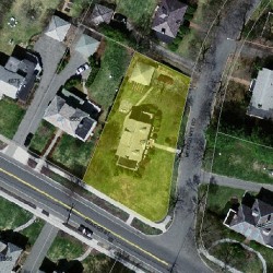 57 Metacomet Rd, Newton MA  02468-1418 aerial view