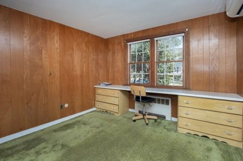 2 Chester Ave, Burlington MA 01803-1312 exterior