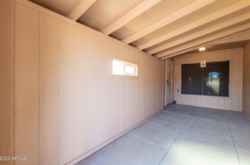 1826 Acoma Dr, Phoenix AZ 85032-4892 exterior