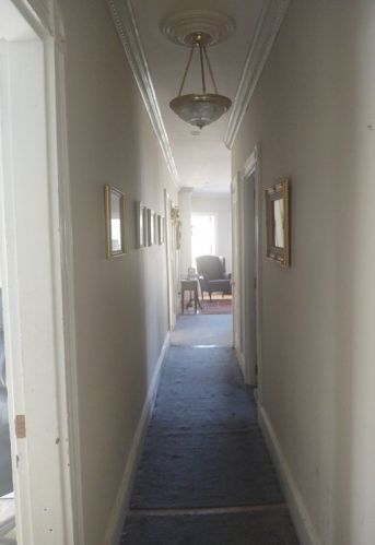 2 Rowe St, Newton MA 02466-1524 exterior