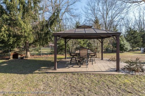 322 Stump Tavern Rd, Jackson Twp NJ 08527-3326 exterior