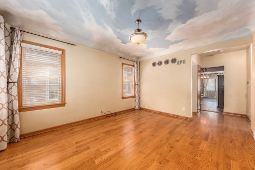 3542 Home Ave, Forest View, IL 60402-3330