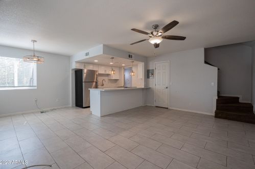 1213 47th Pl, Phoenix AZ  85008-5736 exterior