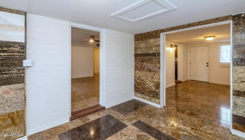 1807 46 St, Phoenix AZ 85008-4111 exterior