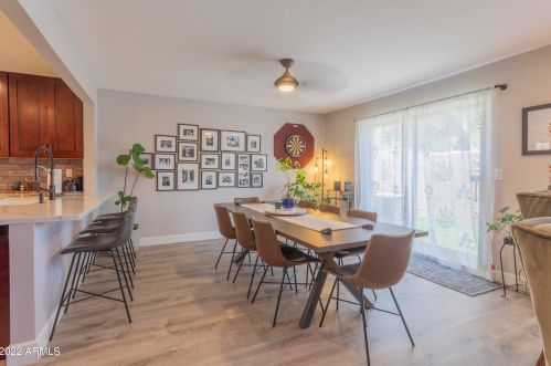 4246 Agave Rd, Phoenix AZ 85044-4646 exterior