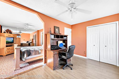 82 Buckingham Dr, Jackson Twp NJ 08527-2640 exterior