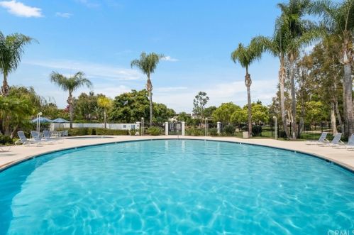 1 Satinwood Way, Irvine CA  92612-2111 exterior