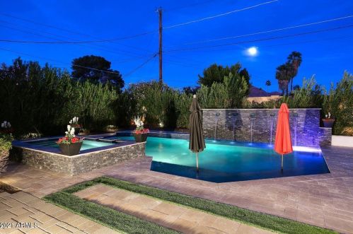 4535 39 St, Phoenix AZ 85008-3018 exterior