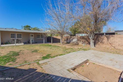 4221 27th St, Phoenix AZ 85016-5703 exterior