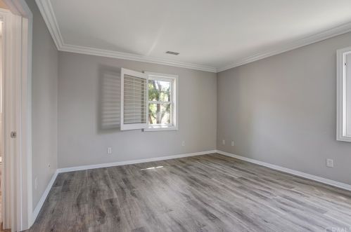 21 Gardenpath, Irvine CA 92603-0156 exterior