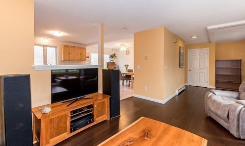 1227 Main St, Dighton MA 02715-1203 exterior