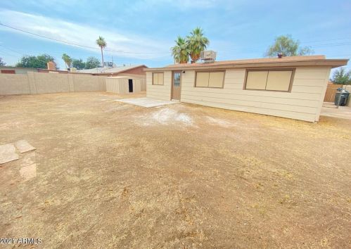 7015 Camelback Rd, Phoenix AZ  85033-1535 exterior