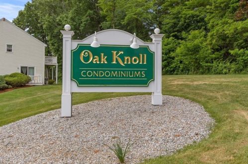 42 Frederick St, Dracut, MA 01826-3446