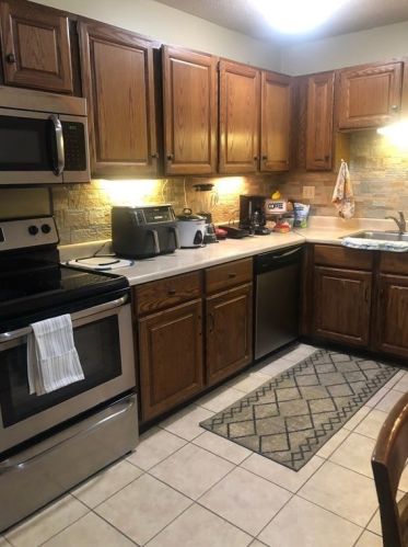 9 Chapel Hill Dr, Plymouth, MA 02360-6028