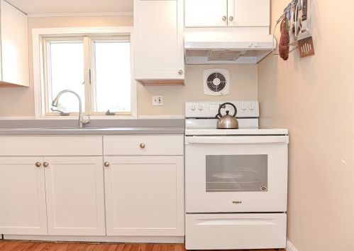 467 Washington St, Hingham MA 02061-2060 exterior