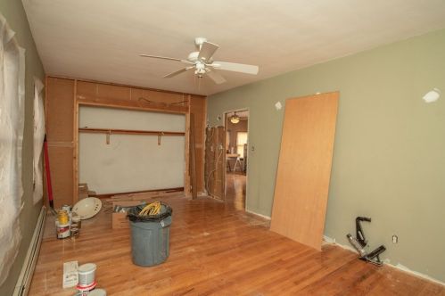 94 Langley St, Fall River MA 02720-4004 exterior