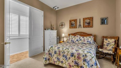 3017 Eagle Claw Dr, Phoenix AZ 85086-2113 exterior