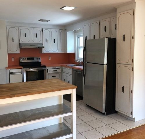 26 Fay Ln, Needham MA  02494-2106 exterior