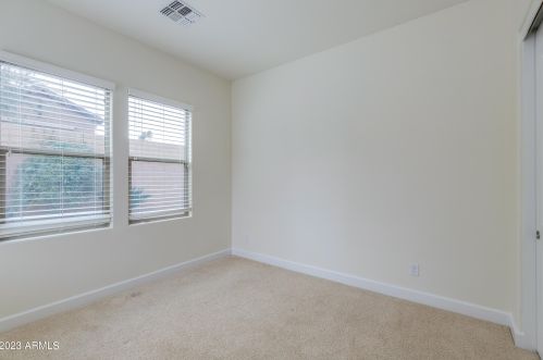 2923 Constance Way, Phoenix AZ 85042-7224 exterior