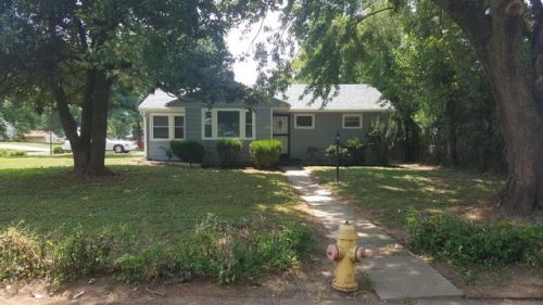 301 Redding Rd, Louisville, KY 40218-3709