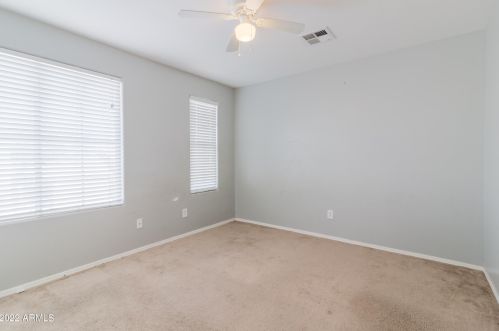 7233 39 Way, Phoenix AZ 85050-5428 exterior