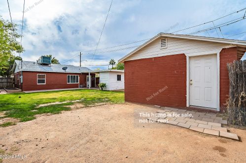 1502 Edgemont Ave, Phoenix AZ 85035-1916 exterior