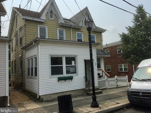 307 Broadway, West Deptford, NJ 08093-1153