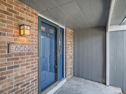 6060 Hinsdale Ct, Englewood, CO 80112-1541