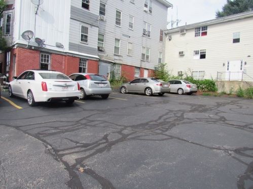 830 Boylston St, Worcester MA 01606-3074 exterior