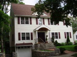 128 Upland Ave, Newton, MA 02461-2145