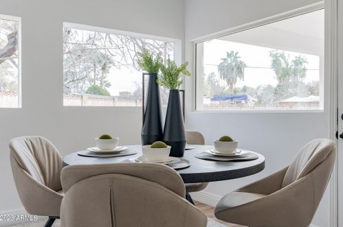 1121 Bethany Home Rd, Phoenix AZ  85014-2229 exterior