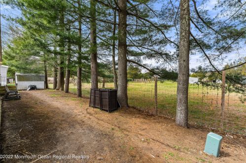 60 Southwind Cir, Jackson Twp NJ 08527-2826 exterior