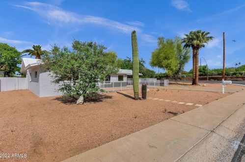 3660 52nd St, Phoenix, AZ 85018-6123