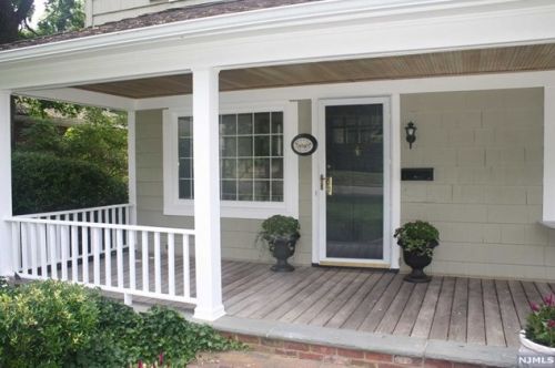 97 Magnolia Ave, Tenafly NJ  07670-1827 exterior